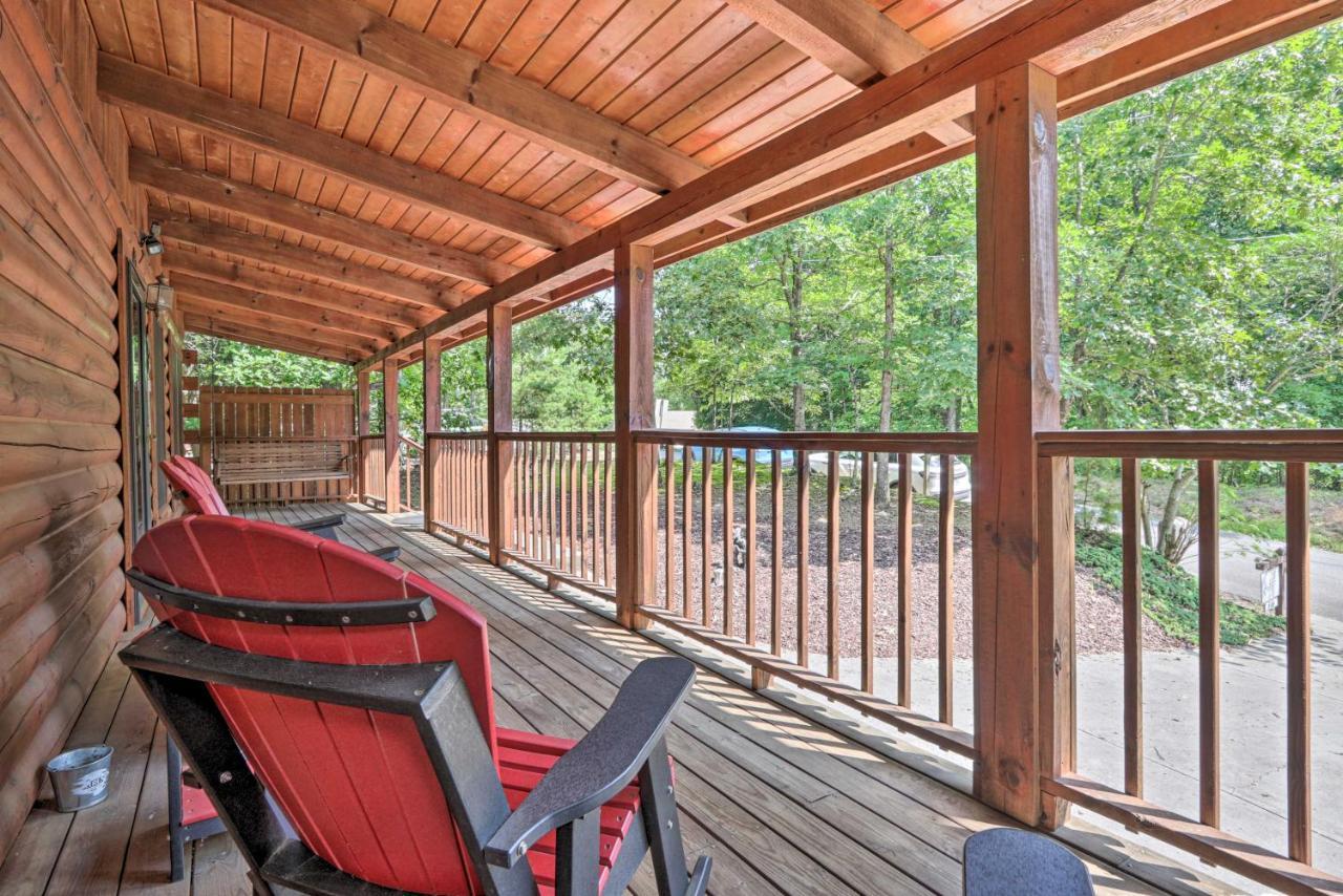 Cabin With Deck And Fireplace Less Than 3 Mi To Dollywood! بيدجن فورج المظهر الخارجي الصورة